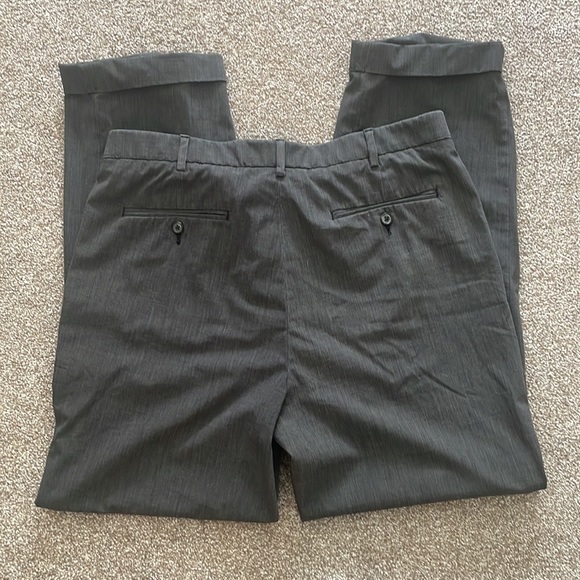 Croft & Barrow Dress Slacks 36x32 - Picture 7 of 7